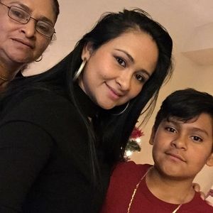 Meet your Posher, Velasquez